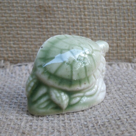 Vintage Wade Whimsies Sea Turtle Figurine - Picture 6 of 13